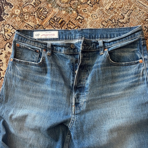 GAP Cheeky Straight High Rise Jean Size 31/ 12 Tall - Picture 2 of 8
